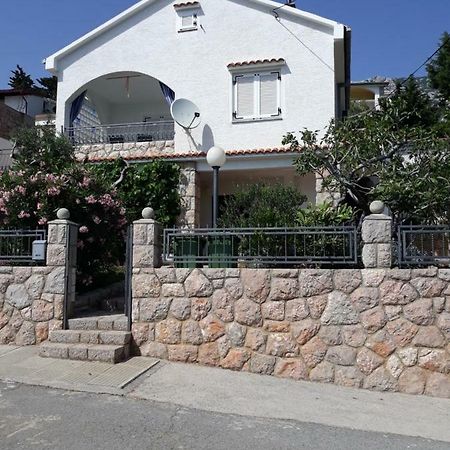 Apartman Grospic 2 Чезарица Экстерьер фото